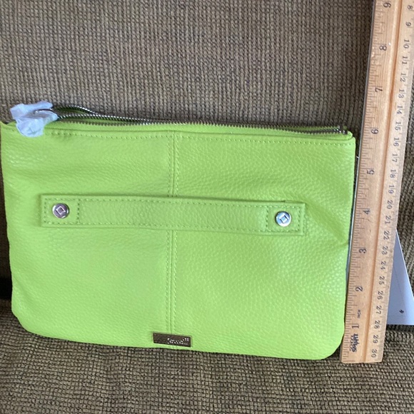 Street Style purse by Thirty One. Clutch or Crossbody! - Picture 9 of 9